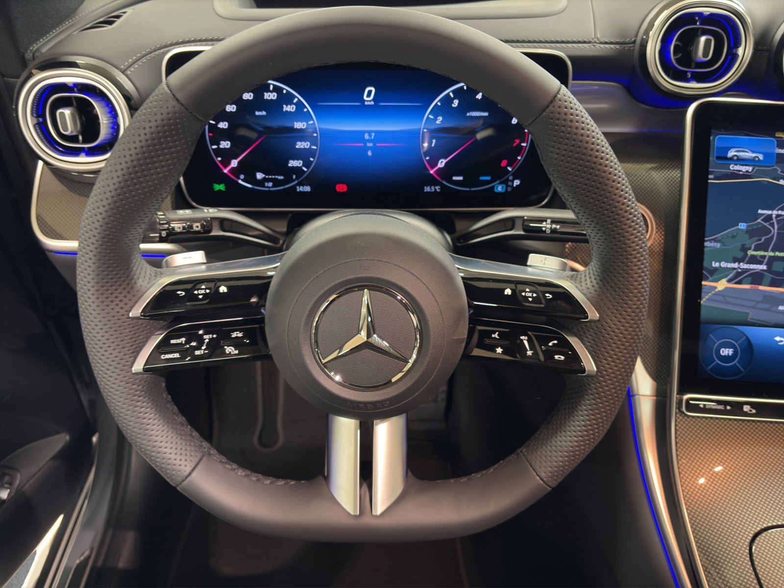 MERCEDES-BENZ GLC 200 4M, Mild-Hybrid Petrol/Electric, New car, Automatic - 7