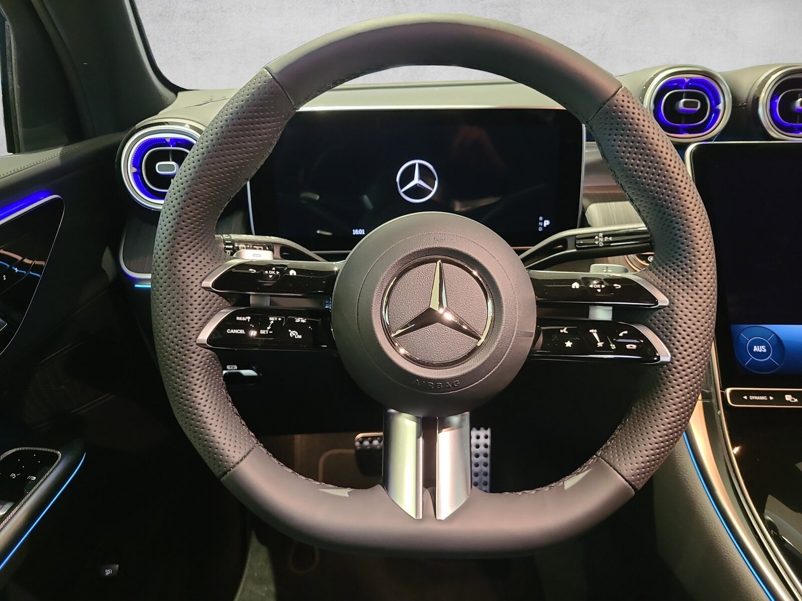 MERCEDES-BENZ GLC 200 AMG Line 4M X254, Mild-Hybrid Petrol/Electric, New car, Automatic - 5