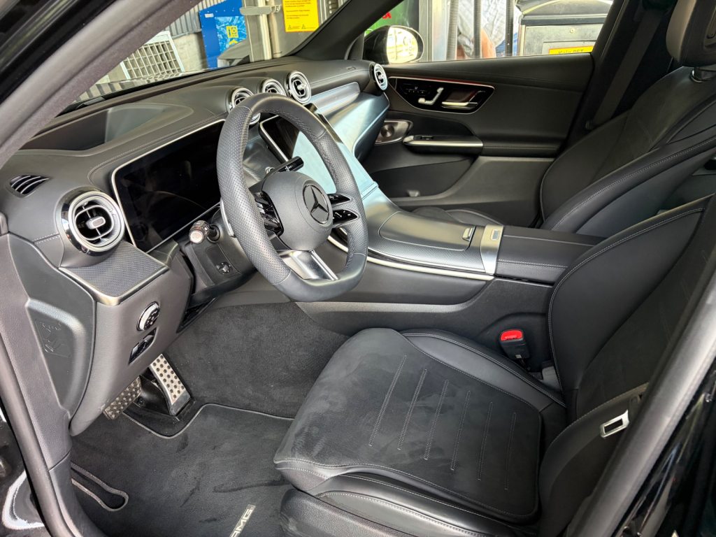 MERCEDES-BENZ GLC 200 AMG Line 4matic, Mild-Hybrid Benzin/Elektro, Occasion / Gebraucht, Automatik - 4