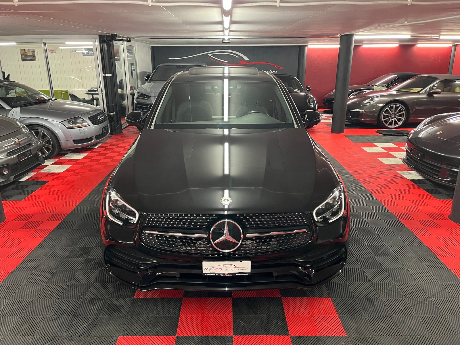 MERCEDES-BENZ GLC Coupé 200 AMG Line 4Matic 9G-Tronic, Mild-Hybrid Petrol/Electric, Second hand / Used, Automatic - 3