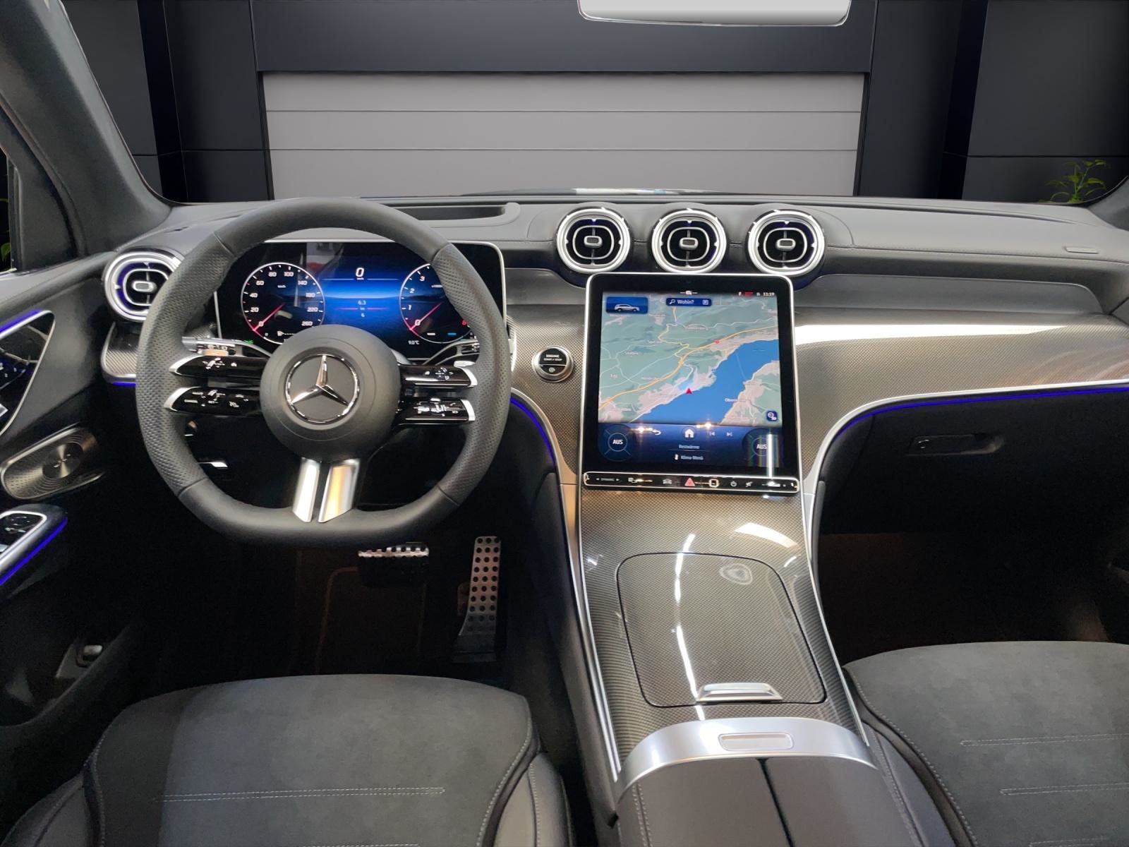MERCEDES-BENZ GLC 200 4MATIC AMG Line, Mild-Hybrid Benzin/Elektro, Occasion / Gebraucht, Automatik - 6