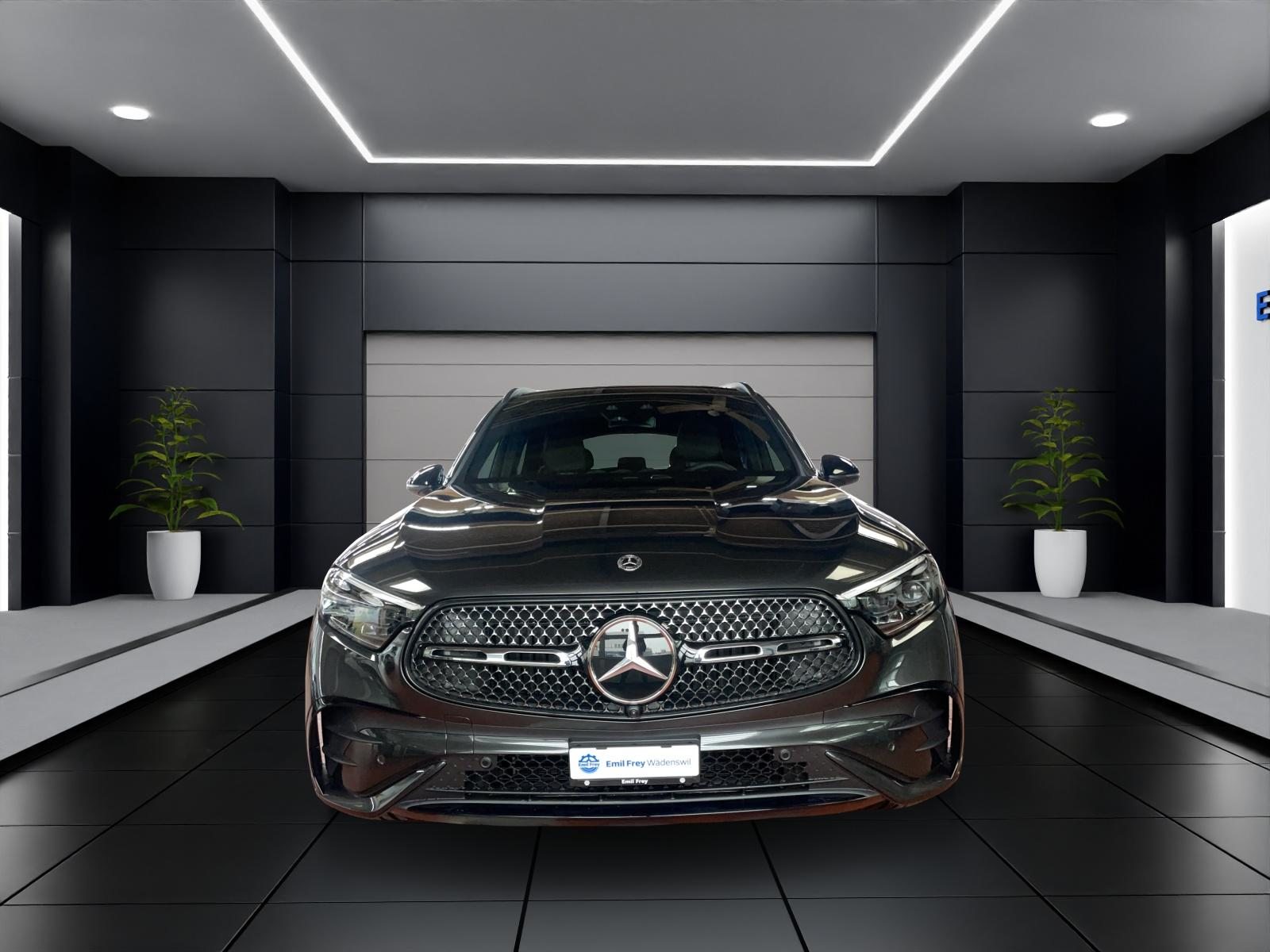 MERCEDES-BENZ GLC 200 4MATIC AMG Line, Mild-Hybrid Petrol/Electric, Second hand / Used, Automatic - 2