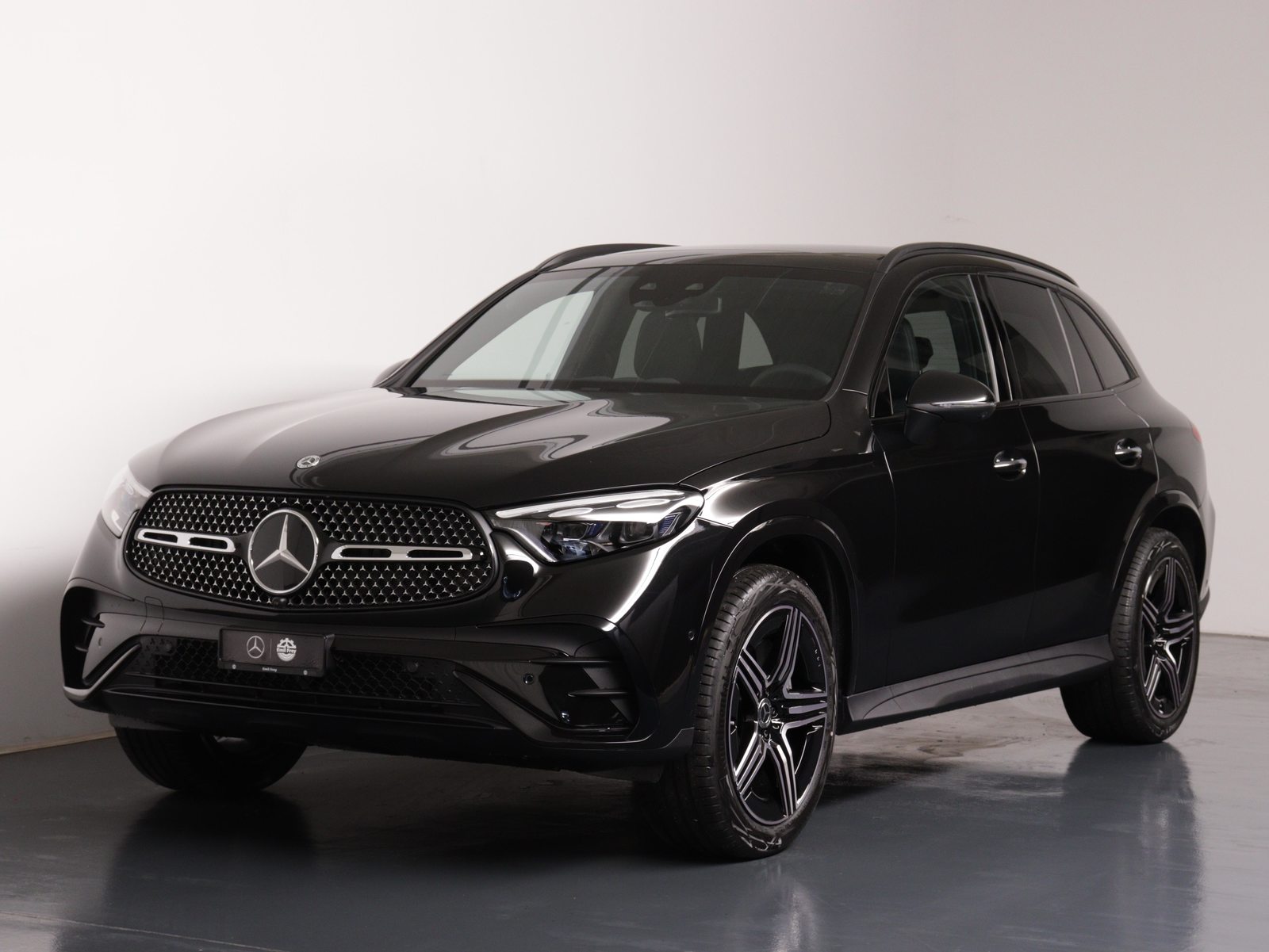 MERCEDES-BENZ GLC 200 AMG Line 4matic, Mild-Hybrid Benzin/Elektro, Occasion / Gebraucht, Automatik - 2