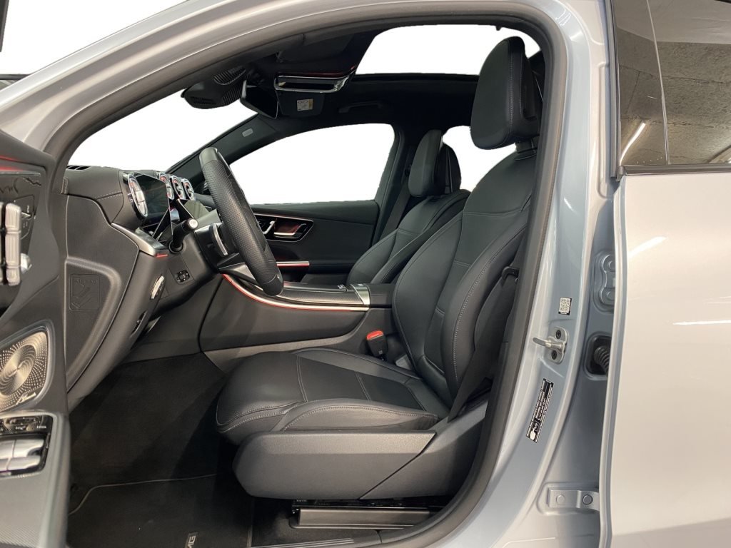 MERCEDES-BENZ GLC 200 AMG Line 4MATIC Coupé, Mild-Hybrid Benzin/Elektro, Occasion / Gebraucht, Automatik - 7