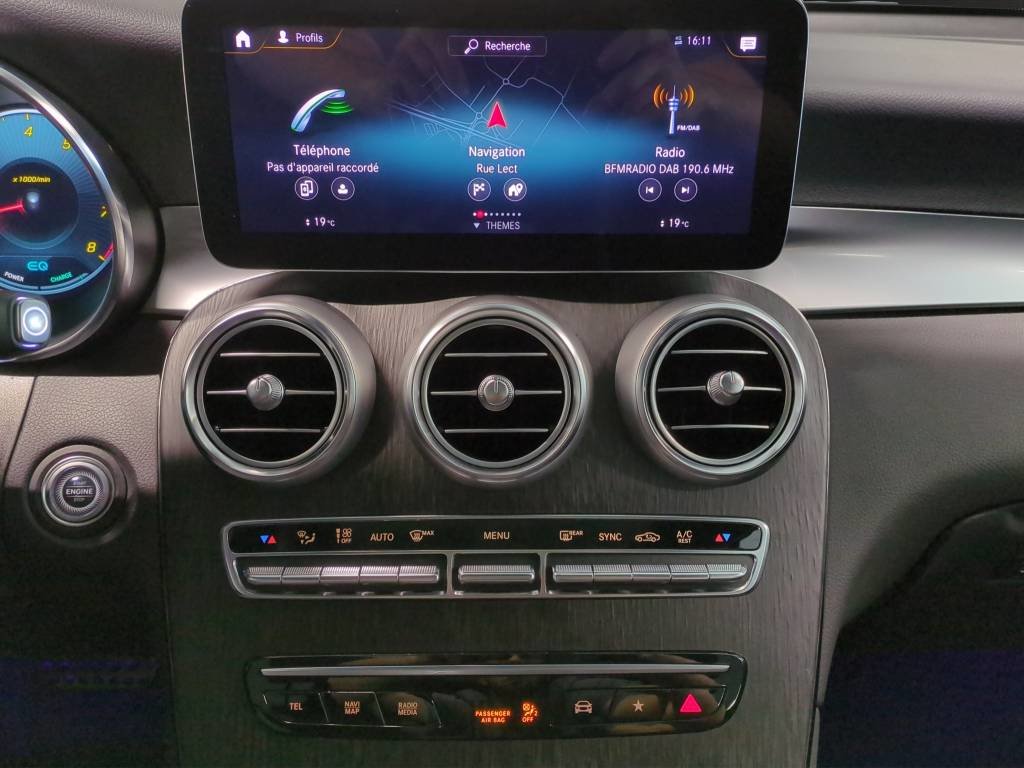 MERCEDES-BENZ GLC 200 AMG Line 4Matic 9G-Tronic, Benzin, Occasion / Gebraucht, Automatik - 6