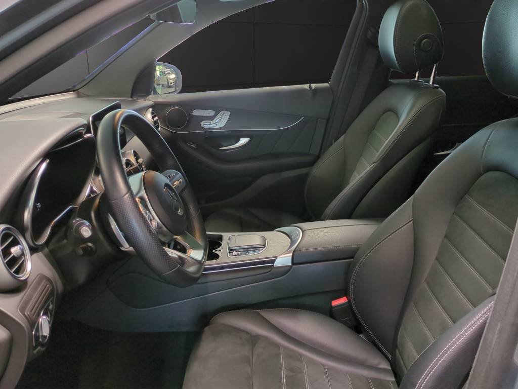 MERCEDES-BENZ GLC 200 AMG Line 4Matic 9G-Tronic, Benzin, Occasion / Gebraucht, Automatik - 7