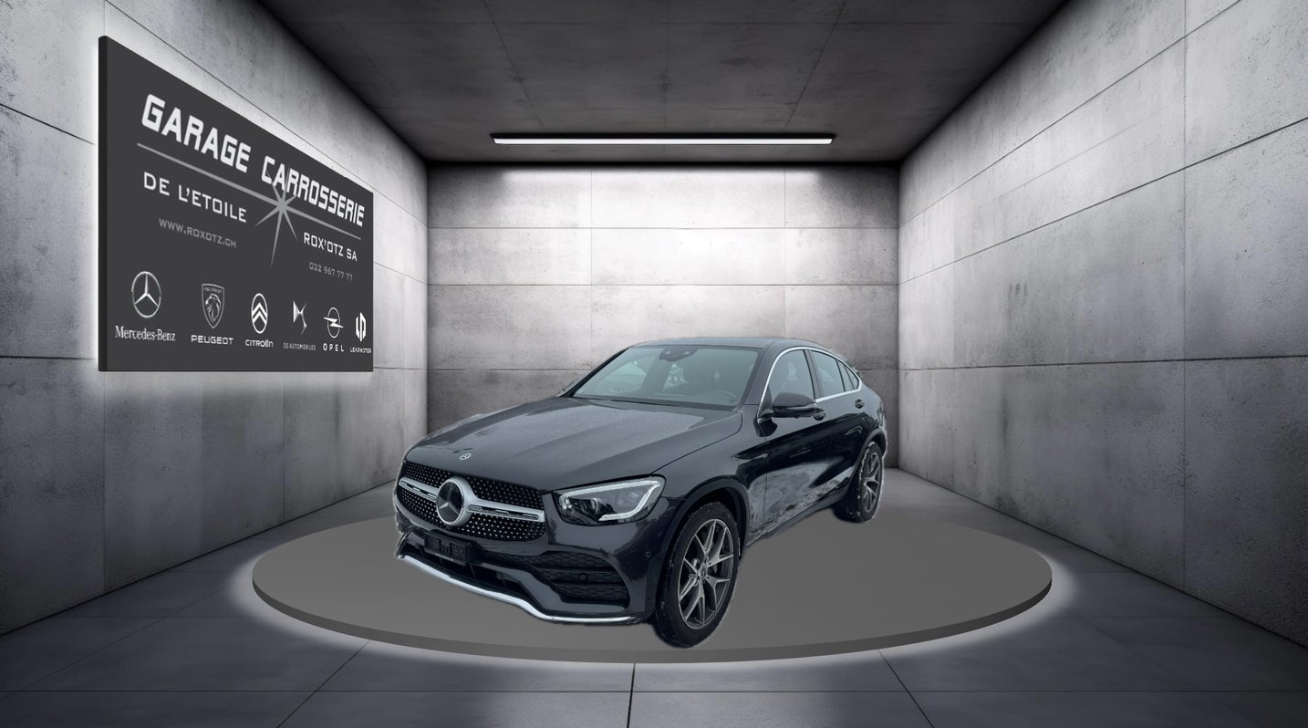 MERCEDES-BENZ GLC Coupe 200 AMG Line 4M