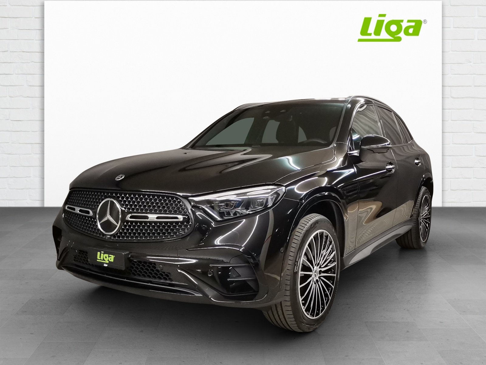 MERCEDES-BENZ GLC 200 AMG Line 4matic, Mild-Hybrid Benzin/Elektro, Occasion / Gebraucht, Automatik - 2