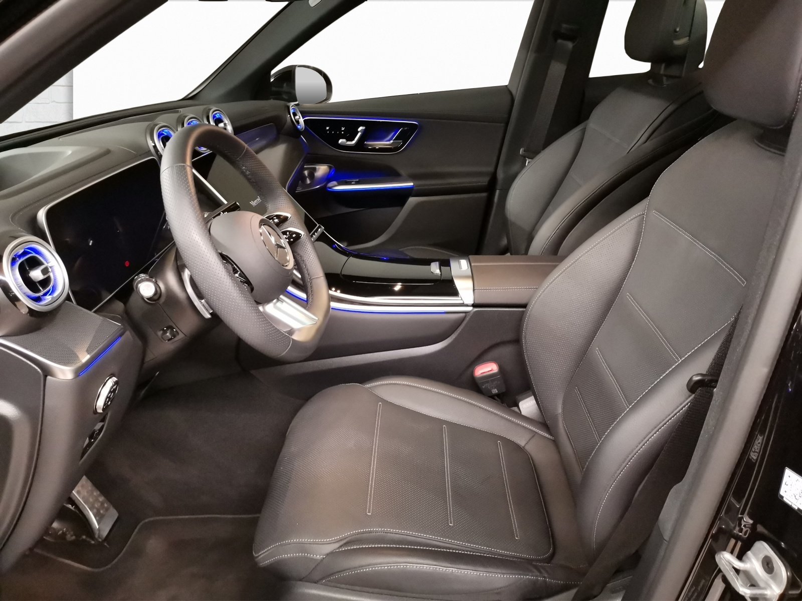 MERCEDES-BENZ GLC 200 AMG Line 4matic, Mild-Hybrid Benzin/Elektro, Occasion / Gebraucht, Automatik - 7