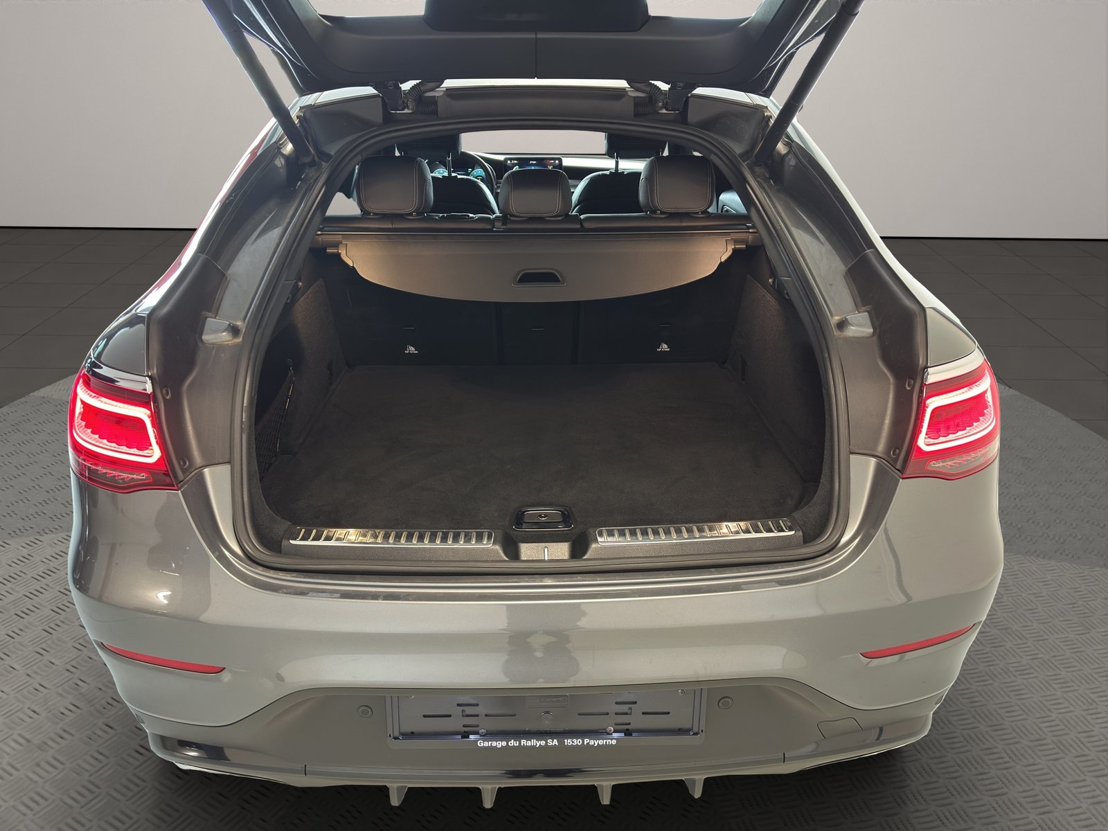 MERCEDES-BENZ GLC Coupé 200 AMG Line 4Matic 9G-Tronic, Mild-Hybrid Benzin/Elektro, Occasion / Gebraucht, Automatik - 7