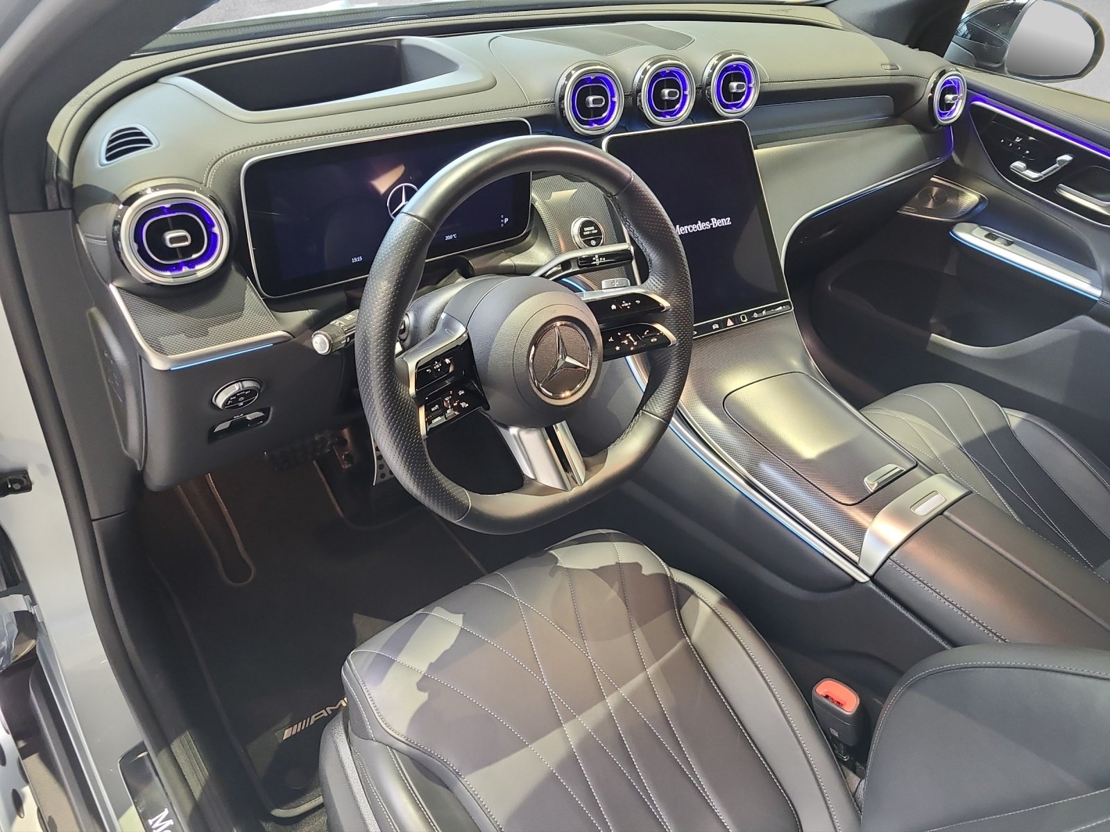 MERCEDES-BENZ GLC Coupé 200 4Matic, Benzin, Occasion / Gebraucht, Automatik - 7