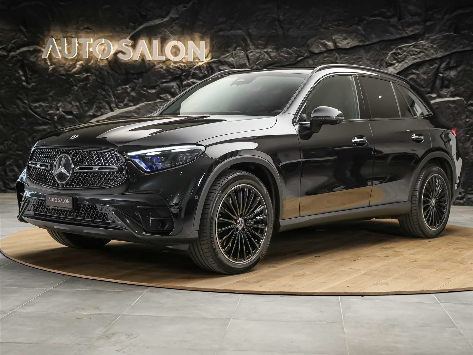 MERCEDES-BENZ GLC 200 AMG Line 4matic *Digital Light*360 Kam