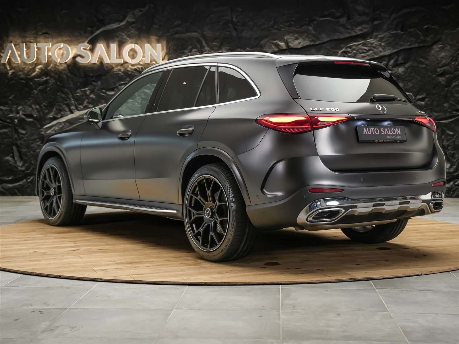 MERCEDES-BENZ GLC 200 AMG Line 4matic *Designo Magno*Panoram, Essence, Occasion / Utilisé, Automatique - 3