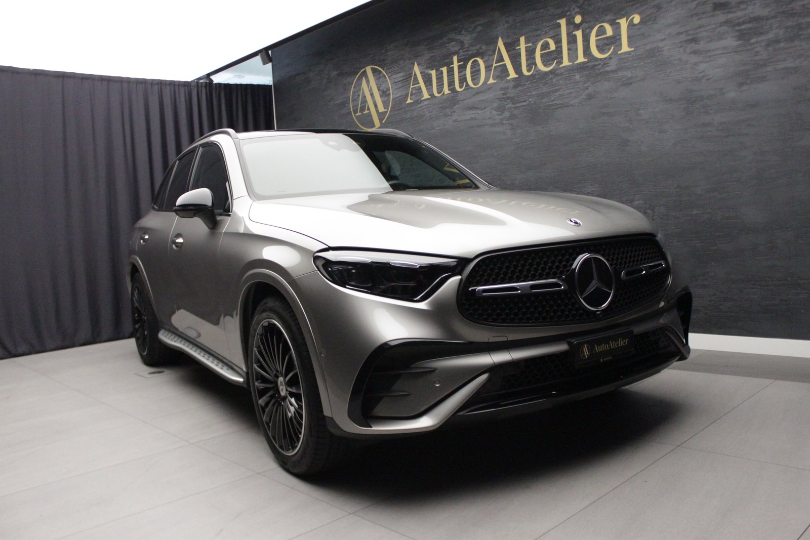 MERCEDES-BENZ GLC 200 AMG-Line 4Matic 9G-Tronic