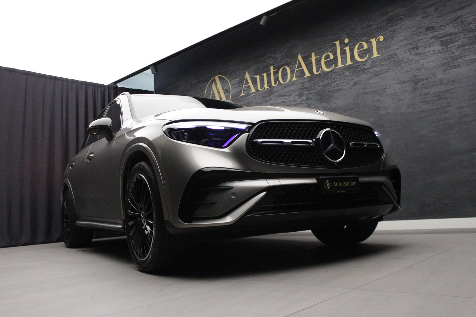 MERCEDES-BENZ GLC 200 AMG-Line 4Matic 9G-Tronic, Mild-Hybrid Petrol/Electric, Second hand / Used, Automatic - 5