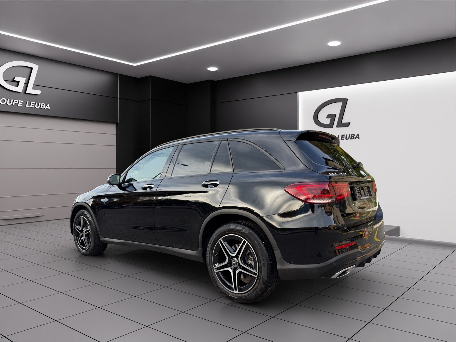 MERCEDES-BENZ GLC 200 AMG Line 4Matic, Hybride Léger Essence/Électricité, Occasion / Utilisé, Automatique - 4