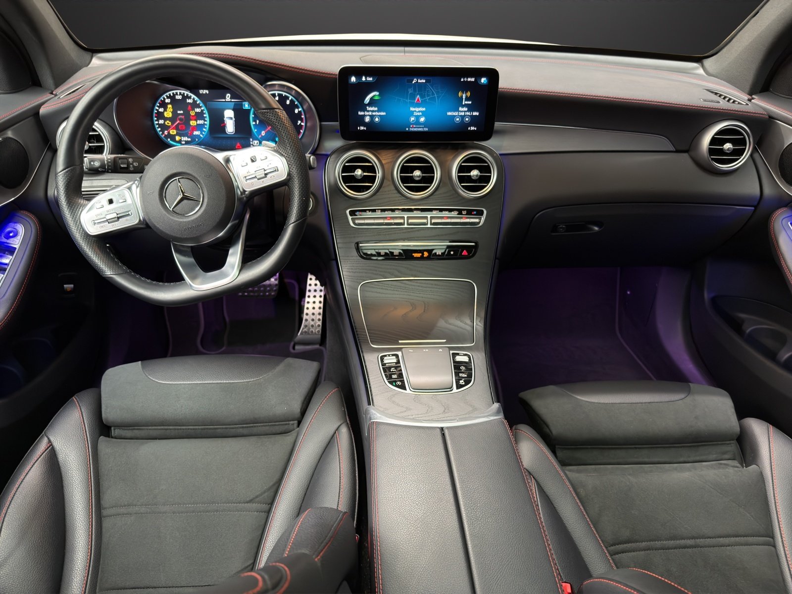 MERCEDES-BENZ GLC 200 AMG Line 4Matic, Mild-Hybrid Petrol/Electric, Second hand / Used, Automatic - 7