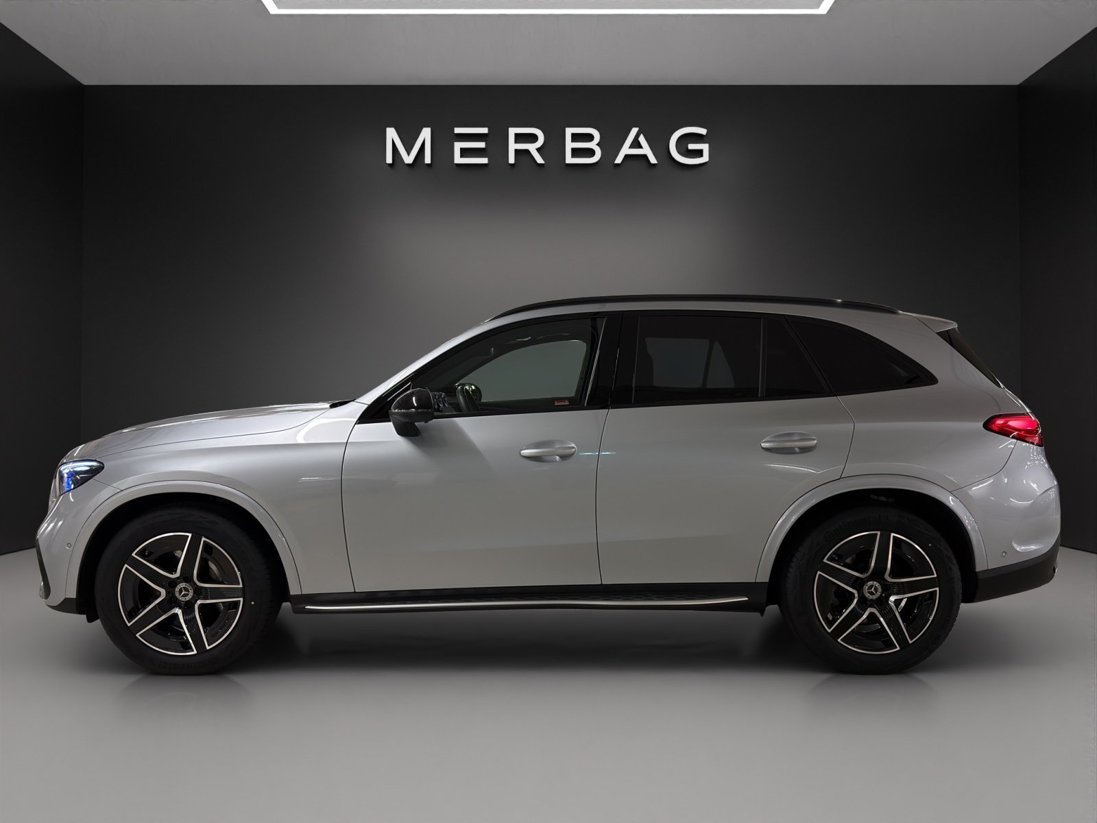 MERCEDES-BENZ GLC 200 4Matic 9G-Tronic, Mild-Hybrid Petrol/Electric, Second hand / Used, Automatic - 4