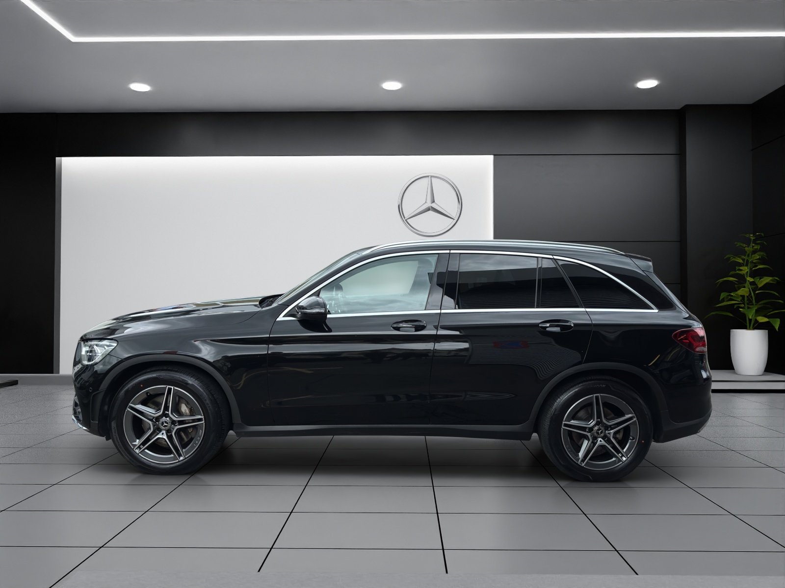 MERCEDES-BENZ GLC 200 AMG Line 4Matic, Hybride Léger Essence/Électricité, Occasion / Utilisé, Automatique - 3