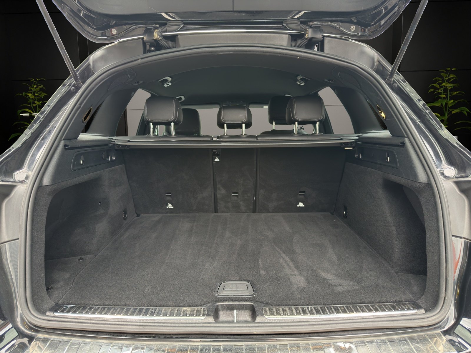 MERCEDES-BENZ GLC 200 AMG Line 4Matic, Hybride Léger Essence/Électricité, Occasion / Utilisé, Automatique - 7