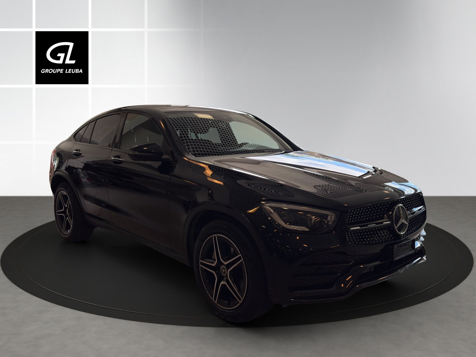 MERCEDES-BENZ GLC 200 AMG Line 4Matic 9G-Tronic