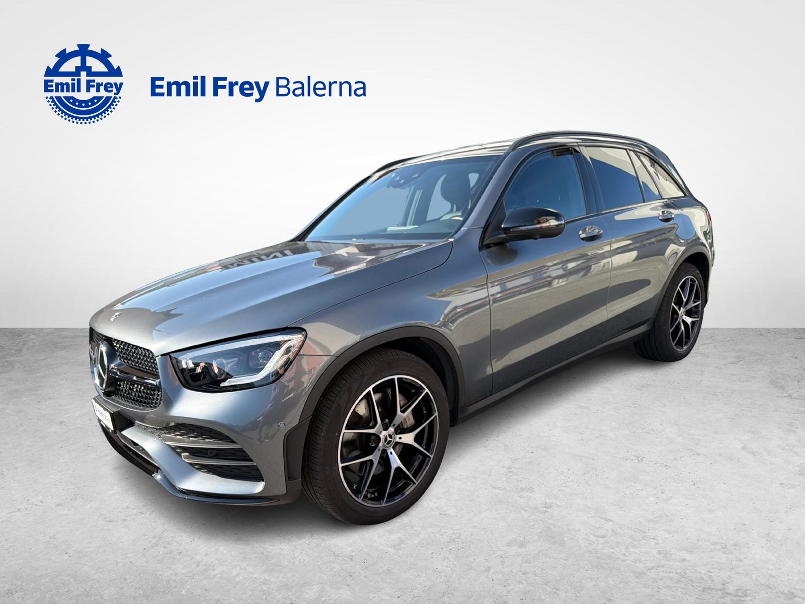 MERCEDES-BENZ GLC 200 AMG Line 4m