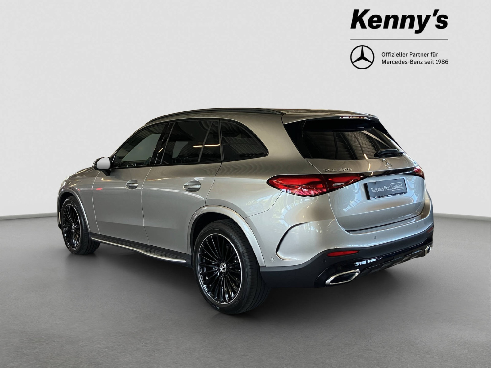 MERCEDES-BENZ GLC 200 AMG Line 4MATIC, Mild-Hybrid Benzin/Elektro, Occasion / Gebraucht, Automatik - 4