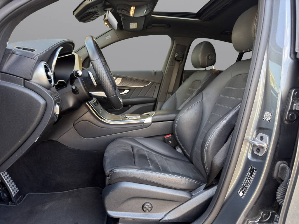 MERCEDES-BENZ GLC 200 Night Star AMG Line 4m Coupé, Mild-Hybrid Benzin/Elektro, Occasion / Gebraucht, Automatik - 7