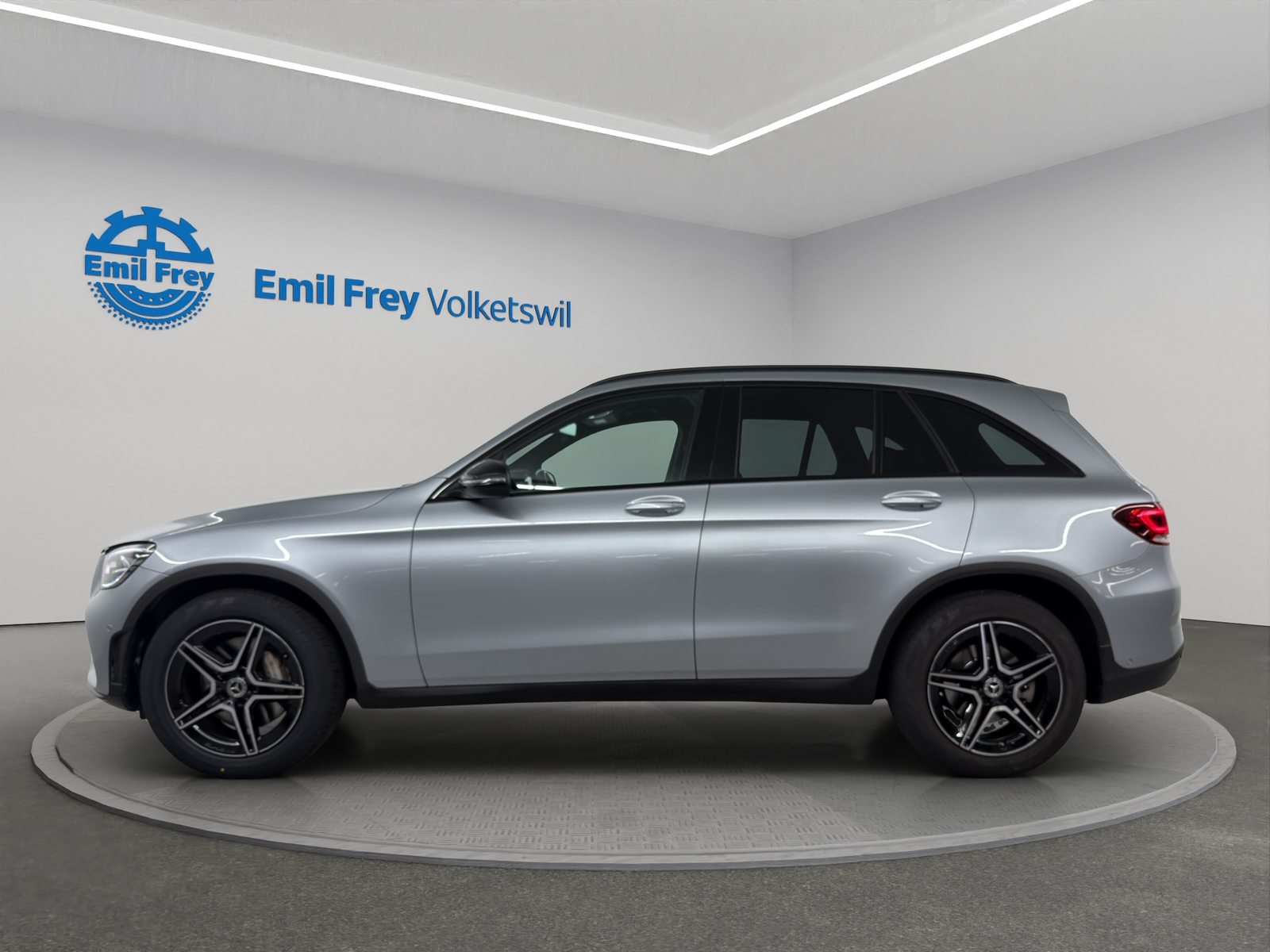 MERCEDES-BENZ GLC 200 Night Star AMG Line 4m, Hybride Léger Essence/Électricité, Occasion / Utilisé, Automatique - 2