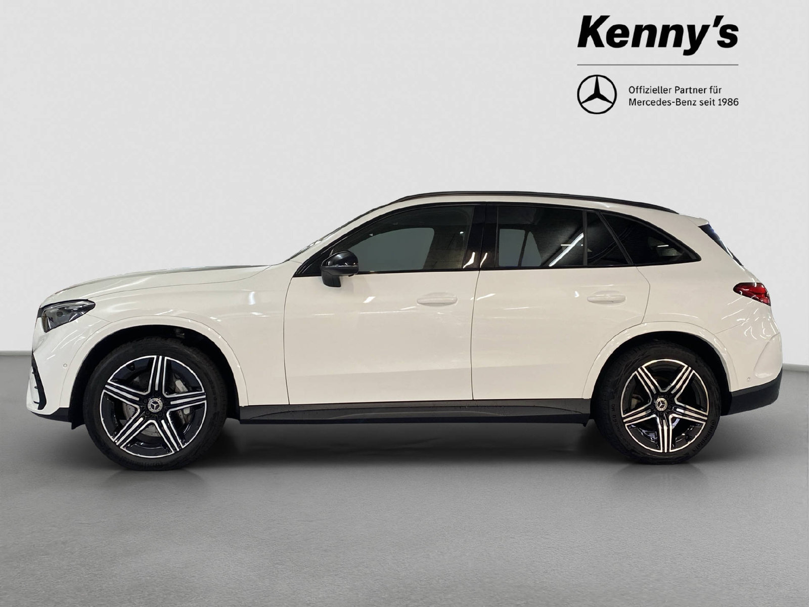 MERCEDES-BENZ GLC 200 AMG Line 4MATIC, Hybride Léger Essence/Électricité, Occasion / Utilisé, Automatique - 3