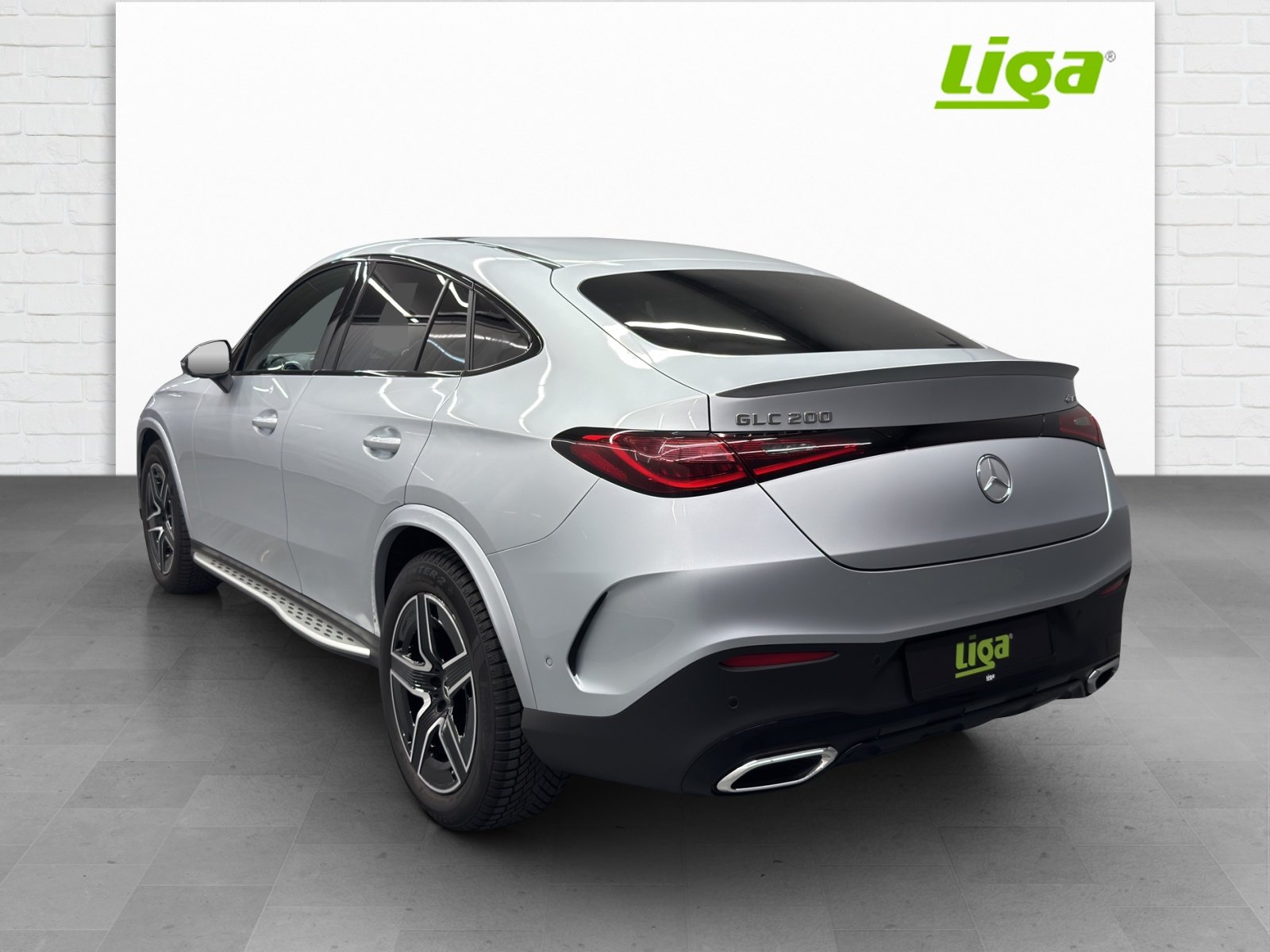 MERCEDES-BENZ GLC 200 AMG Line 4Matic Coupé, Mild-Hybrid Benzin/Elektro, Occasion / Gebraucht, Automatik - 4