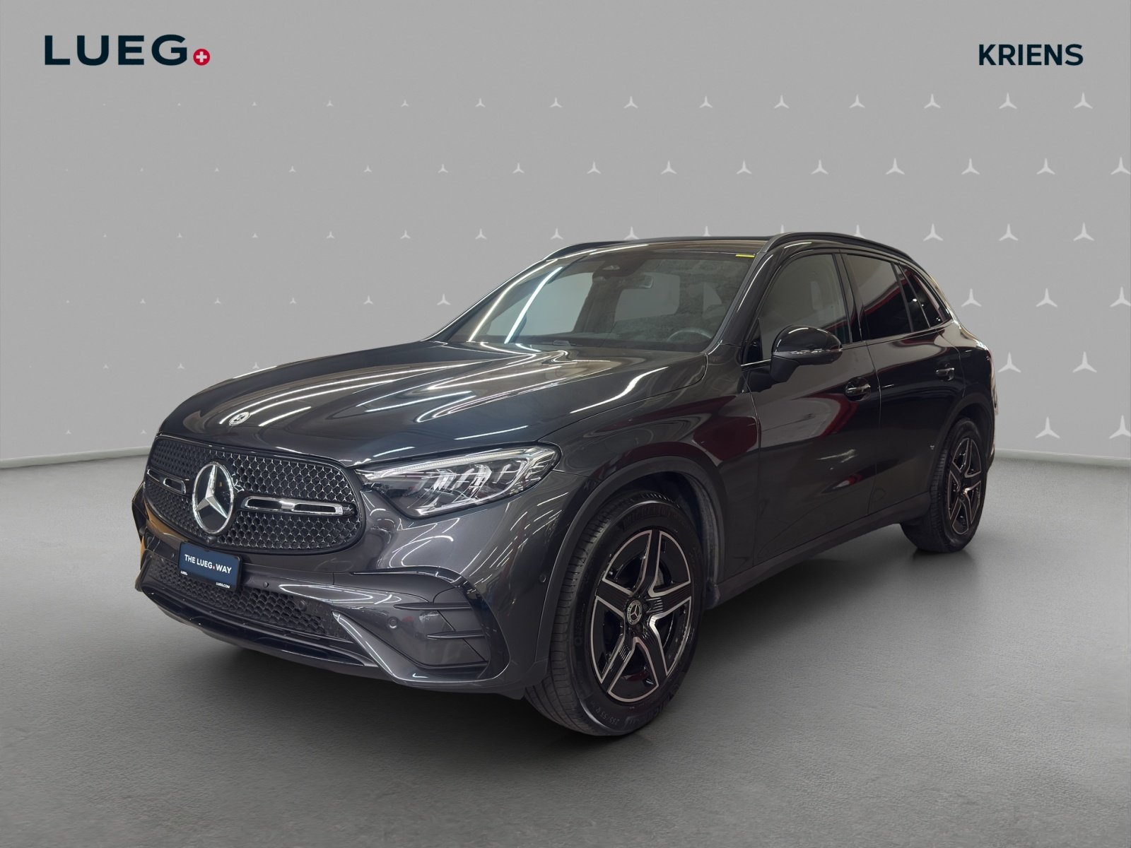 MERCEDES-BENZ GLC 200 4M - AMG / DISTRONIC / 360 Grad Kamera