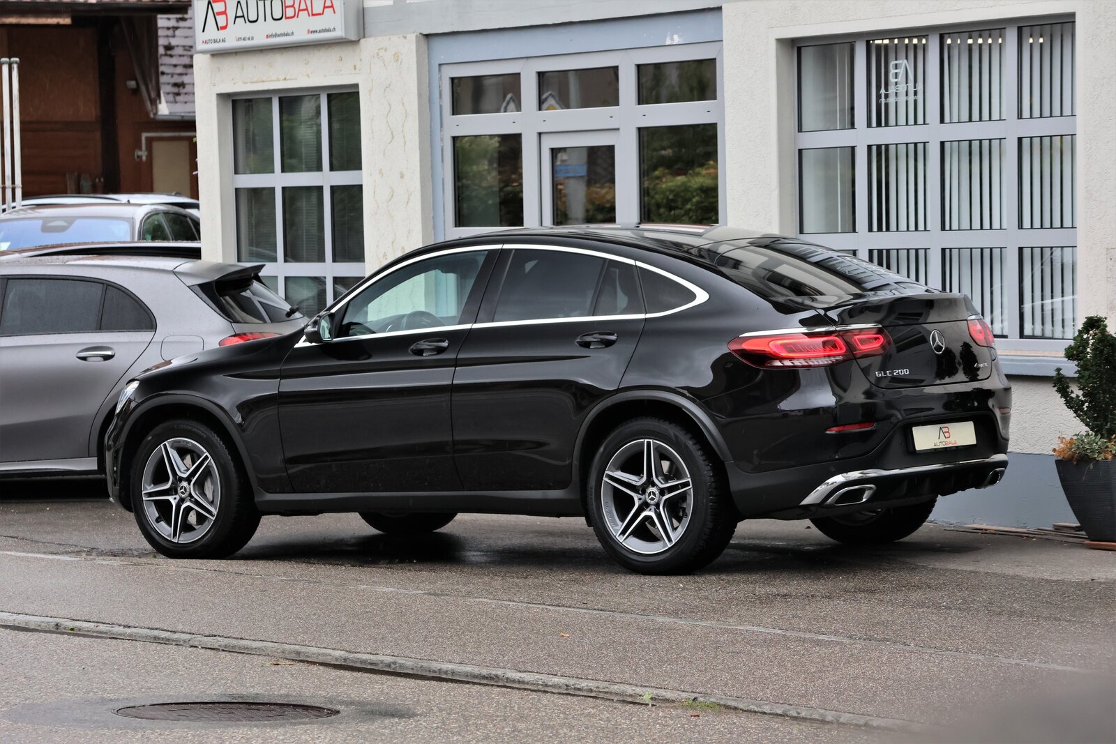 MERCEDES-BENZ GLC Coupé 200 AMG Line 4Matic 9G-Tronic, Mild-Hybrid Petrol/Electric, Second hand / Used, Automatic - 5