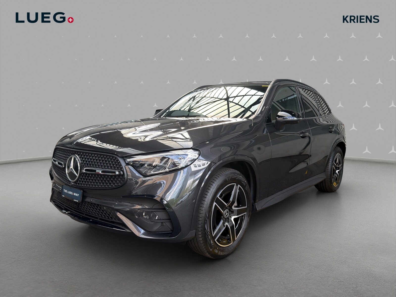 MERCEDES-BENZ GLC 200 4M - AMG / 360 Grad Kamera / Soundsyte