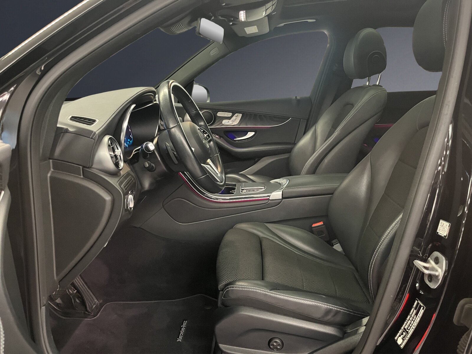 MERCEDES-BENZ GLC 200 4Matic, Mild-Hybrid Benzin/Elektro, Occasion / Gebraucht, Automatik - 6