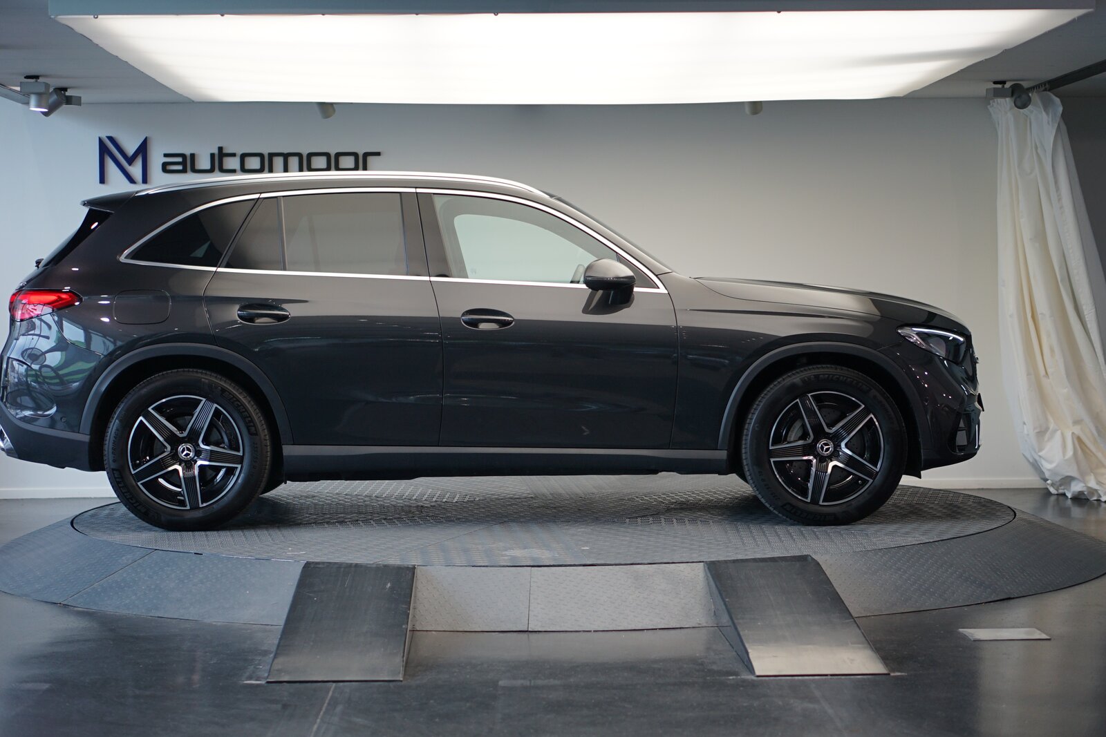 MERCEDES-BENZ GLC 200 4Matic 9G-Tronic AMG Line *AHK* *Panor, Hybride Léger Essence/Électricité, Occasion / Utilisé, Automatique - 4