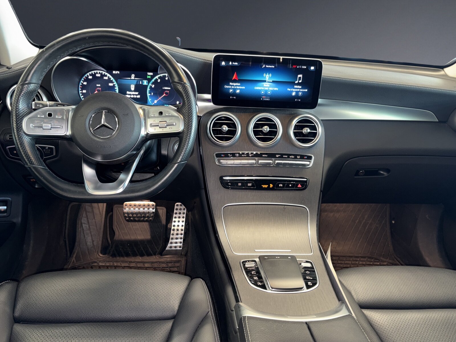 MERCEDES-BENZ GLC 200 AMG Line 4Matic, Mild-Hybrid Petrol/Electric, Second hand / Used, Automatic - 7