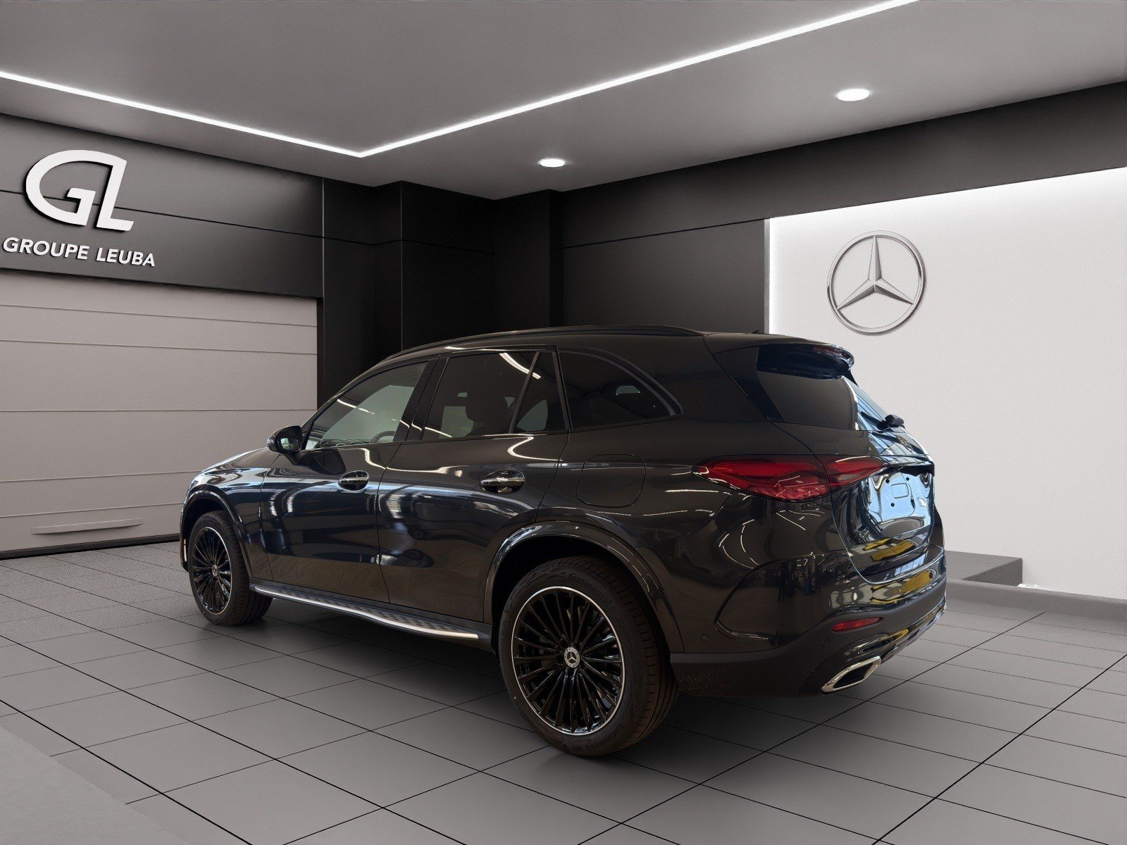 MERCEDES-BENZ GLC 200 4Matic 9G-Tronic, Mild-Hybrid Petrol/Electric, Ex-demonstrator, Automatic - 4
