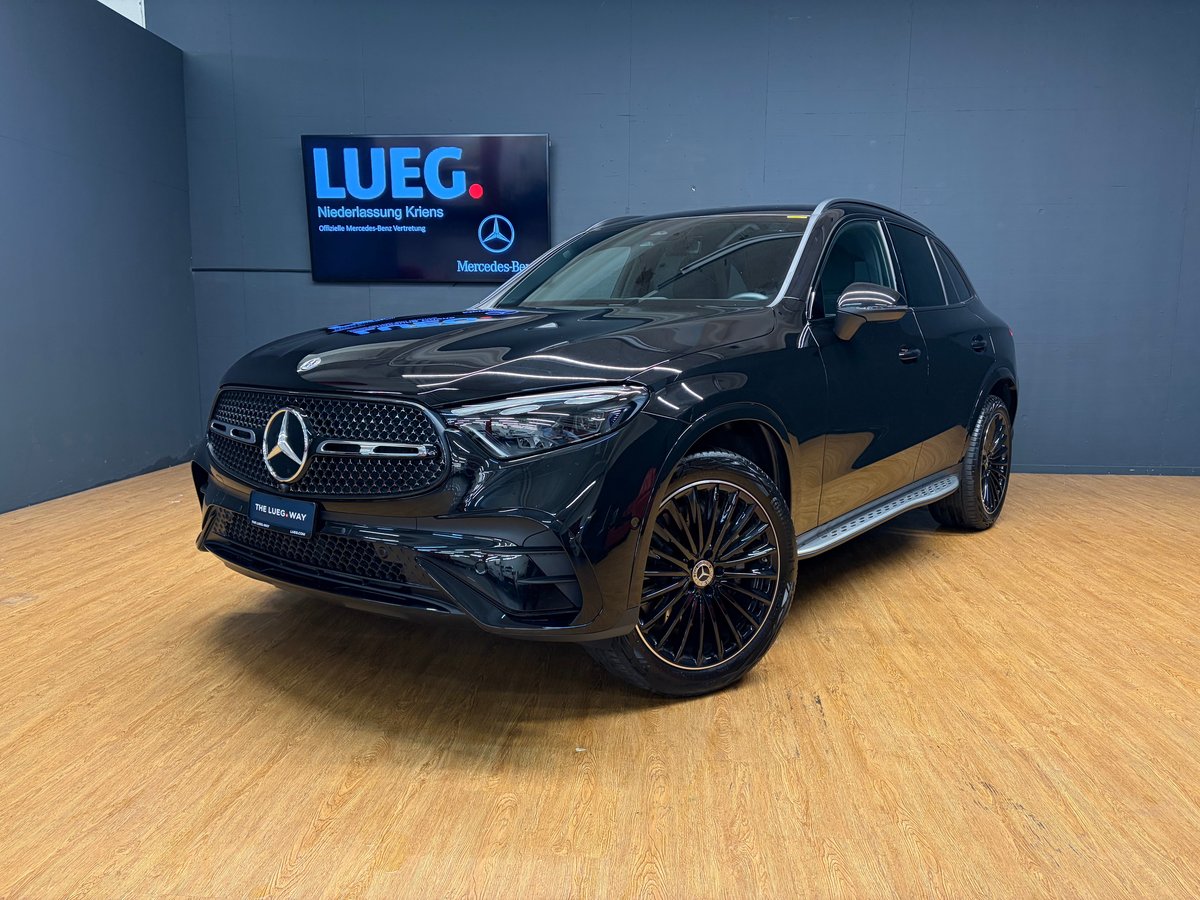 MERCEDES-BENZ GLC 200 4M - AMG / DISTRONIC / Digital Light / Rückfahrkamer