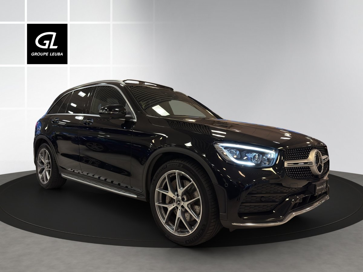 MERCEDES-BENZ GLC 200 AMG Line 4Matic 9G-Tronic