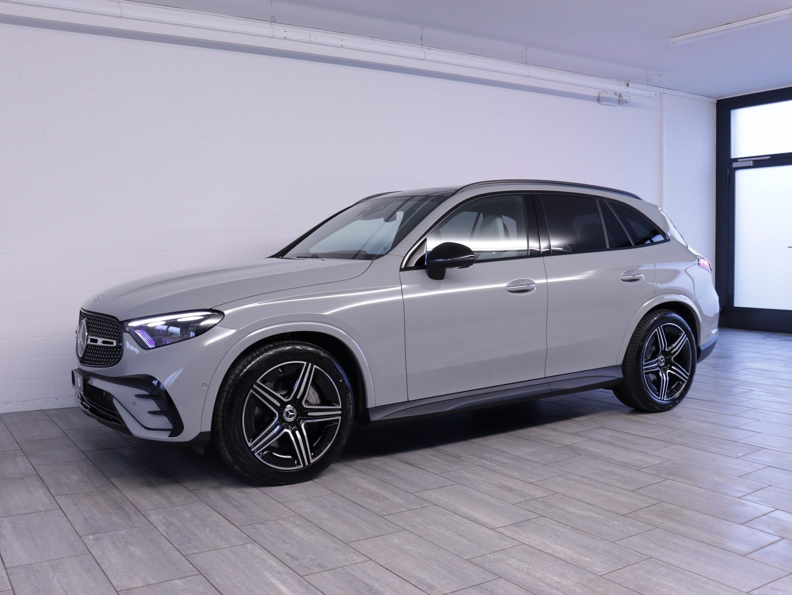 MERCEDES-BENZ GLC 220 d AMG Line 4matic, Mild-Hybrid Diesel/Elektro, Neuwagen, Automatik - 2