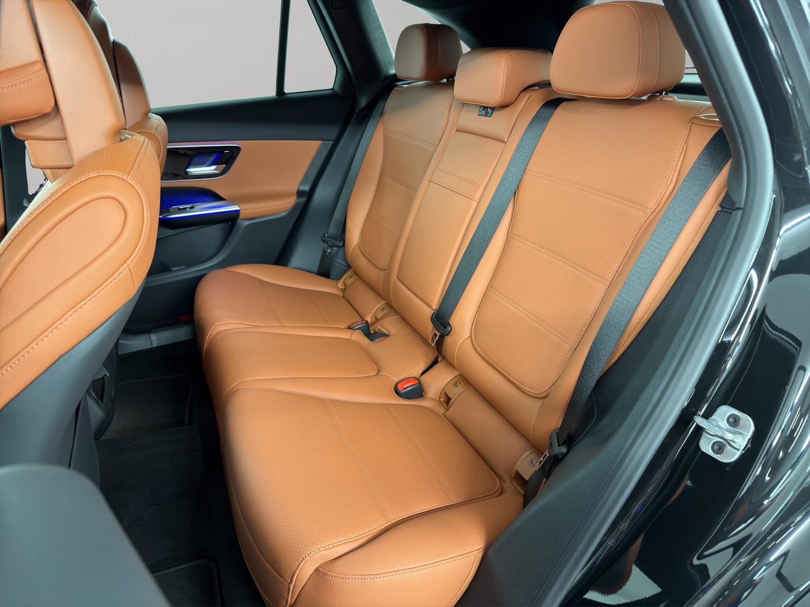 MERCEDES-BENZ GLC 220 d Avantgarde 4matic, Mild-Hybrid Diesel/Elektro, Neuwagen, Automatik - 7