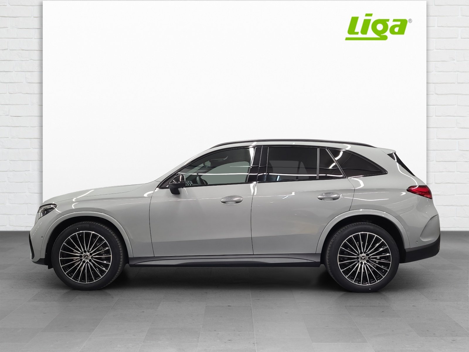 MERCEDES-BENZ GLC 220 d AMG Line 4Matic