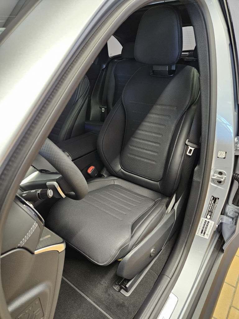 MERCEDES-BENZ GLC 220 d 4Matic AMG Line, Hybride Léger Diesel/Électricité, Voiture nouvelle, Automatique - 6