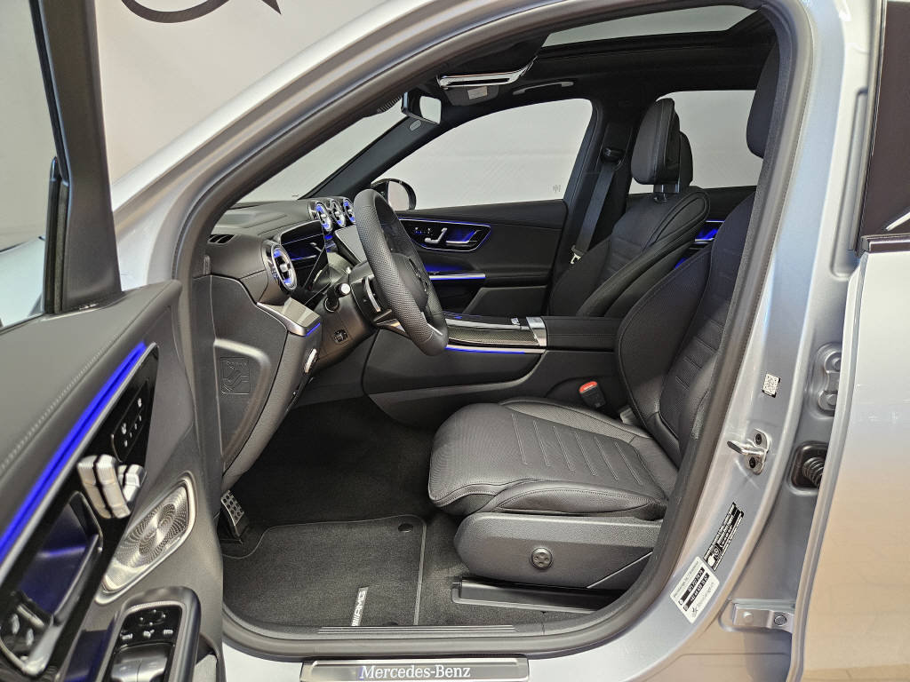 MERCEDES-BENZ GLC 220 d 4Matic AMG Line, Hybride Léger Diesel/Électricité, Voiture nouvelle, Automatique - 7