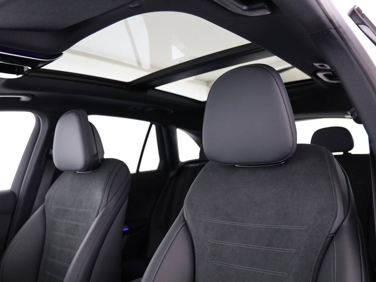 MERCEDES-BENZ GLC 220 d 4Matic 9G-Tronic, Mild-Hybrid Diesel/Elektro, Neuwagen, Automatik - 7