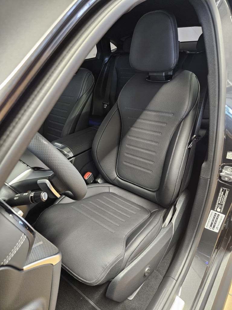 MERCEDES-BENZ GLC 220 d 4Matic AMG Line Coupé, Hybride Léger Diesel/Électricité, Voiture nouvelle, Automatique - 6