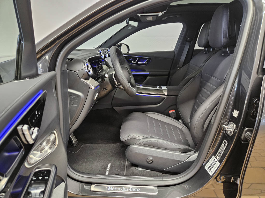 MERCEDES-BENZ GLC 220 d 4Matic AMG Line Coupé, Hybride Léger Diesel/Électricité, Voiture nouvelle, Automatique - 7