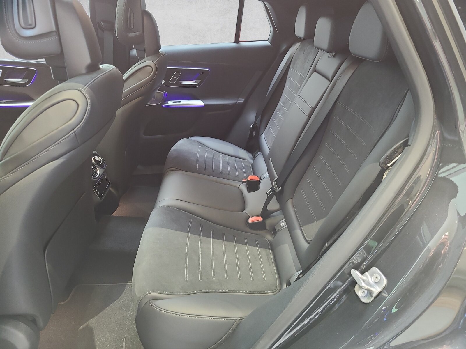 MERCEDES-BENZ GLC 220 d AMG Line 4M Coupé C254, Hybride Léger Diesel/Électricité, Voiture nouvelle, Automatique - 4