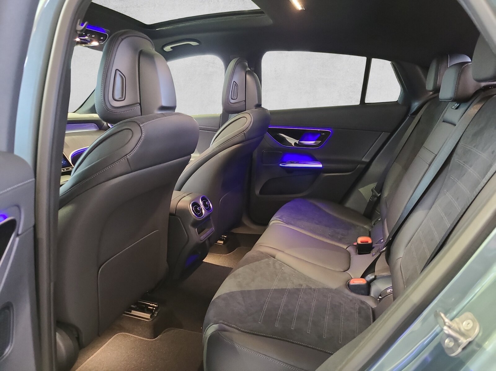 MERCEDES-BENZ GLC 220 d AMG Line 4M Coupé C254, Hybride Léger Diesel/Électricité, Voiture nouvelle, Automatique - 3
